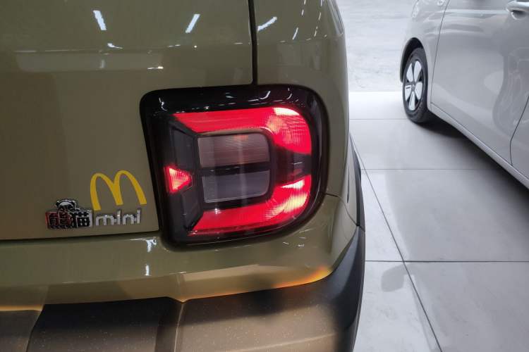 Used Geely Galaxy Panda 2024 200km Panda Rider