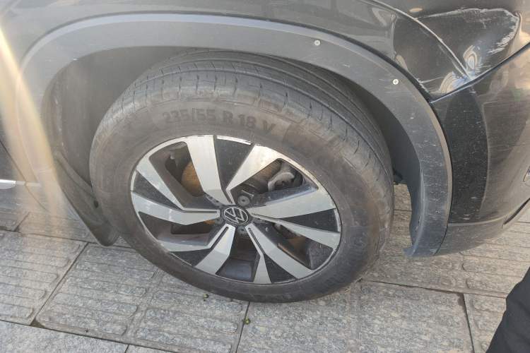 Used Volkswagen Tayron 2022 330TSI Two-Wheel Drive Luxury Smart Connectivity Version