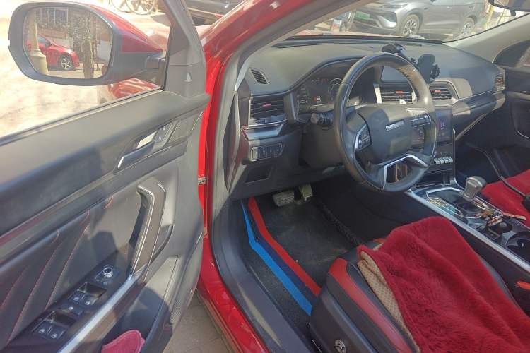 Used Haval H4 2018 Red-Label 1.5 GDIT DCT Fashion Edition Driver Seat