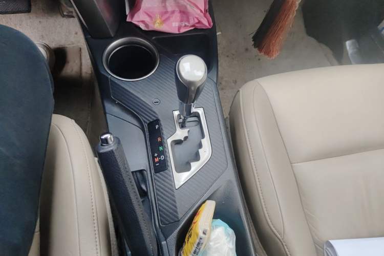 Used Toyota RAV4 2013 2.0L CVT Four-Wheel Drive New Edition