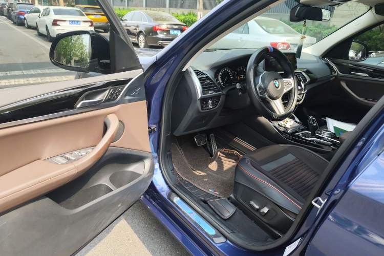 Used BMW X3 2018 xDrive25i M Sport Package China VI Driver Seat