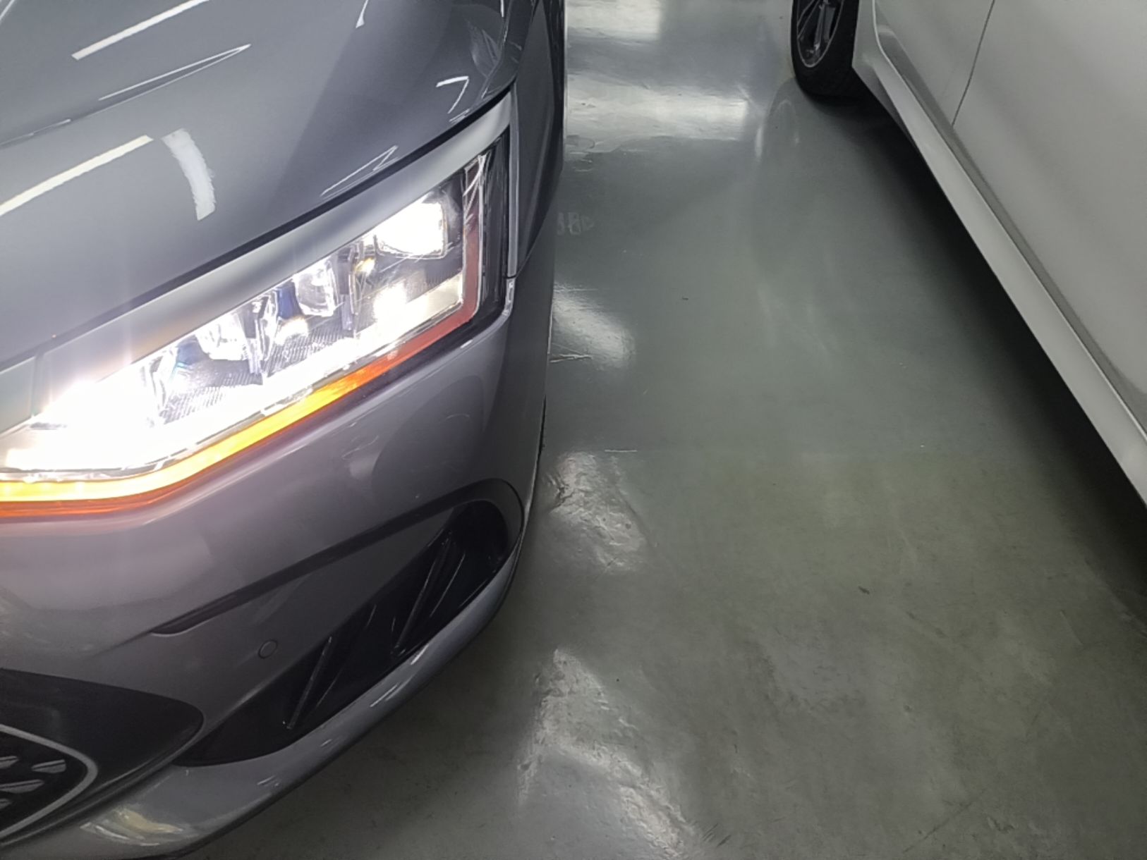 BYD Han 2024 DM-i Glory Edition 121KM Prestige Model - Executive — снимка 8
