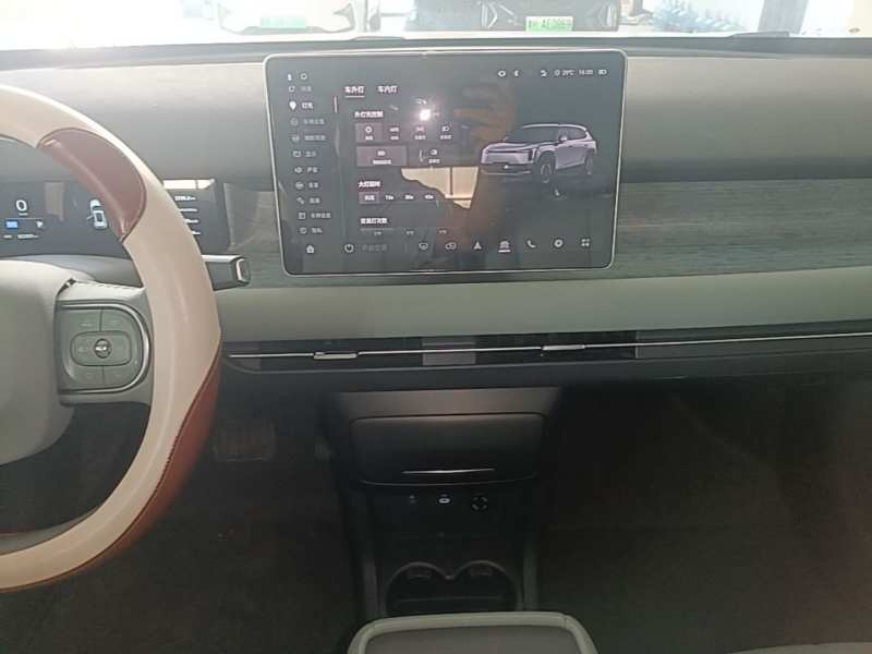 Used Dongfeng NAMMI 06 2025 401 Pro — 12