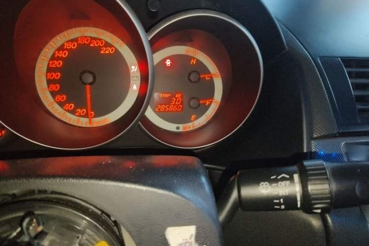 Used Mazda 3 2006 2.0L Manual Standard Edition Odometer Close Up