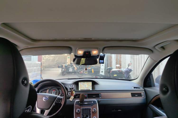 Used Volvo S80L 2015 2.0T T5 Smart Luxury Edition
