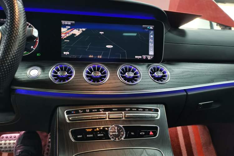 Used Mercedes-Benz E-Class (Import) 2020 E 260 Coupe