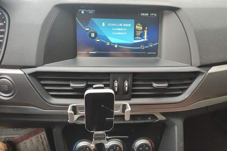 Used Haval H6 2018 Red-Label Sport Edition 1.5T Automatic Two-Wheel Drive Elite Model Audio And AC Panel