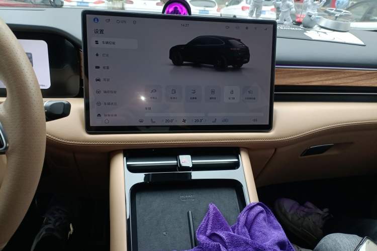 Used Hima AITO M5 2024 Extended-Range Max Rear-Wheel Drive Advanced Intelligent Driving Version
