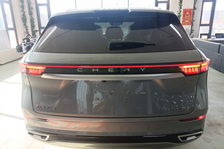 Used Chery Tiggo 9 2025 2.0T Dual-Clutch Two-Wheel Drive Comfort Edition 5 Seats Rear