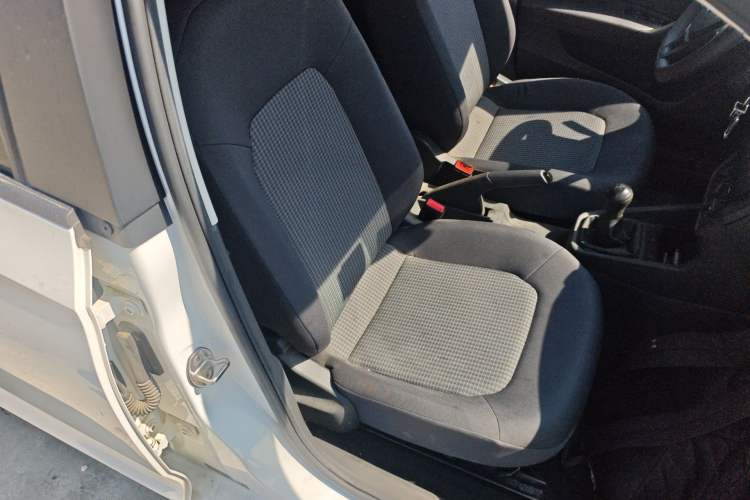 Used Volkswagen Santana 2019 1.5L Manual Fashion Edition China VI Standard Right Front Seat