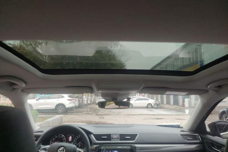 Used Skoda Superb 2016 TSI330 DSG Smart Drive Edition