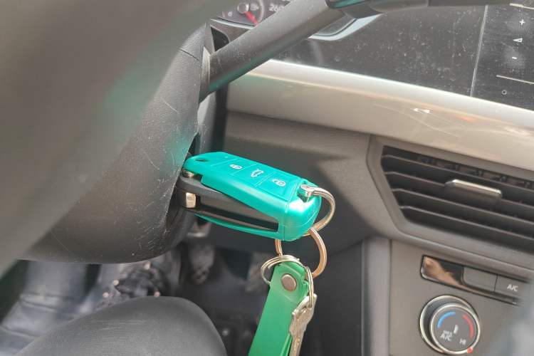 Used Volkswagen Bora 2021 1.5L Automatic Fashionable Smart Connectivity Version Vehicle Key