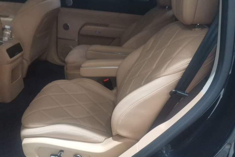 Used Chery T11 2026 Model 220 Rear-Drive Dual IMAX Theater Edition