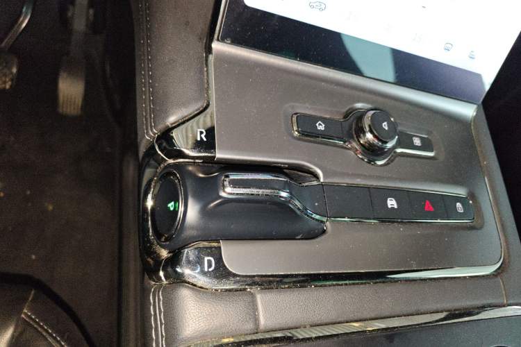 Used Nio ES6 2022 75 kWh Sport Edition Gear Lever