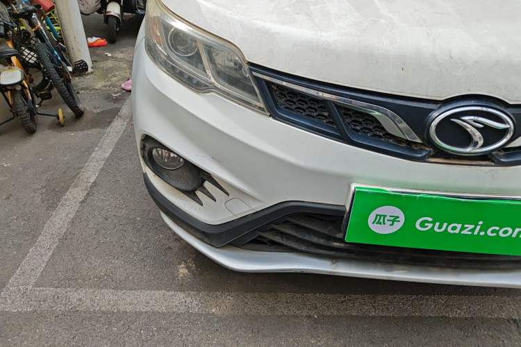 Used Soueast DX3 2016 1.5L Manual Luxury Edition Right Front Headlight