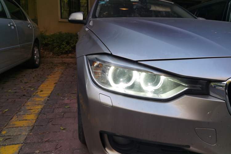 Used BMW 3 Series 2013 320i Sport Edition
