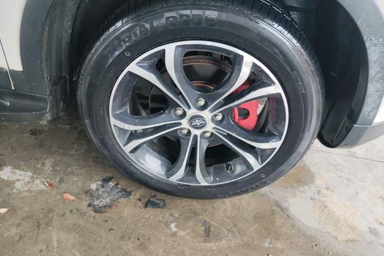 Used FAW Senya R7 2017 1.6L Automatic Smart Version