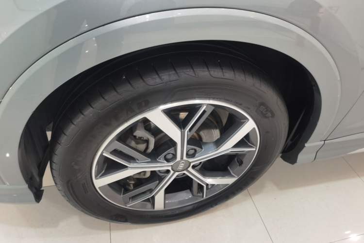 Used Audi Q3 Sportback 2020 40 TFSI Fashion Model
