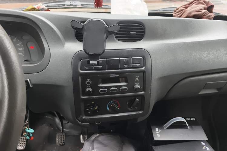 Used Wuling Zhiguang 2010 1.1L New Edition Practical Short-Body LXA