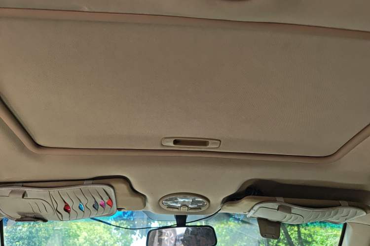 Used Buick Excelle 2013 1.5L Manual Classic Model
