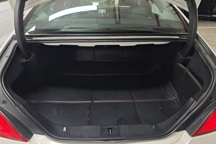 Used Mercedes-Benz CLS 2012 CLS 300 CGI
