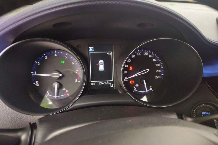 Used Toyota IZOA 2018 2.0L Yichi Version China VI Standard Odometer Close Up