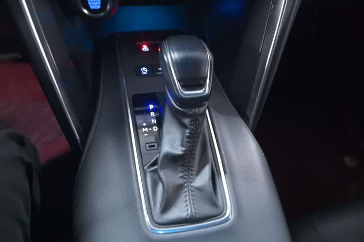 Used Toyota Venza 2022 2.0L CVT Two-Wheel Drive Luxury Edition