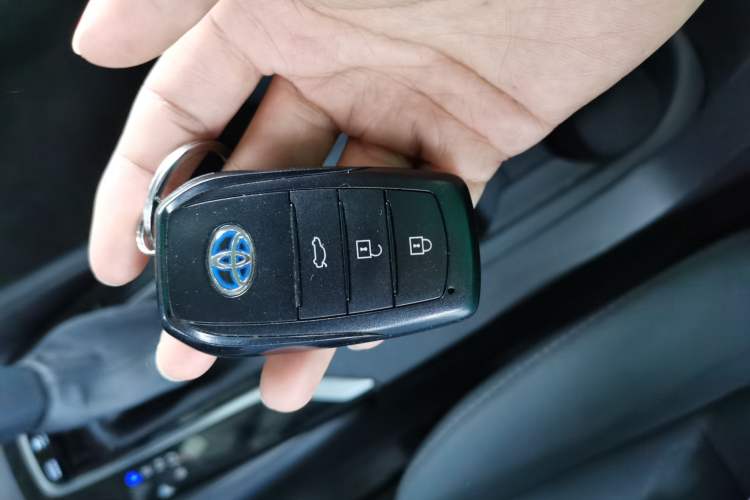 Used Toyota Corolla 2023 1.8L Smart Electric Hybrid Dual-Motor Elite Edition
