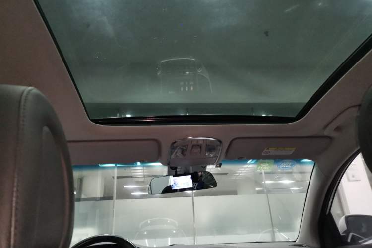 Used Hyundai Tucson 2018 1.6T Dual-Clutch Two-Wheel Drive 15th Anniversary Special Edition Headliner