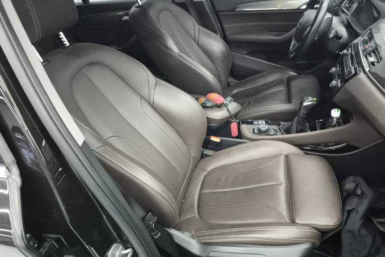 Used BMW X1 2016 sDrive18Li Luxury Model
