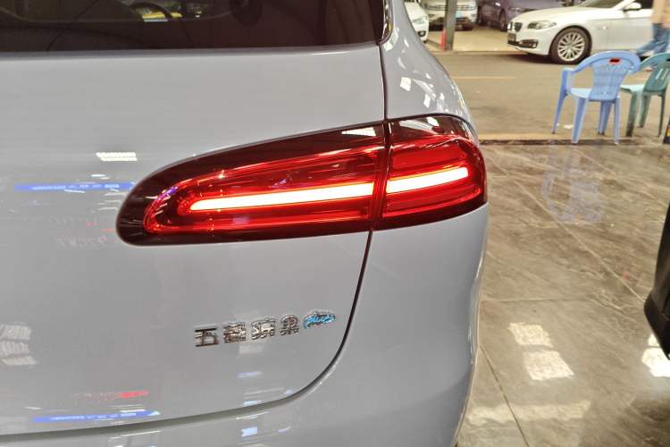 Used Wuling Bingo PLUS 2024 401 km Flagship Edition Four-Seater Version