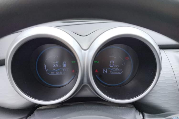 Used ORA Black Cat 2021 351 km Standard Version Instrument Cluster