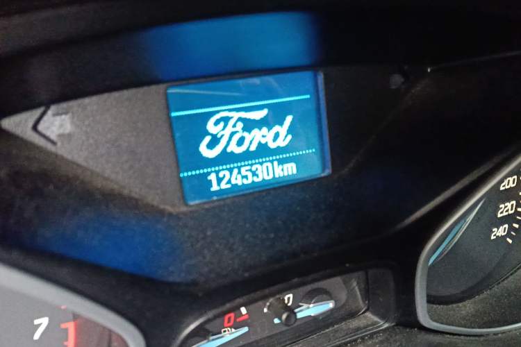 Used Ford Focus 2012 Sedan 1.6L Automatic Comfort Model