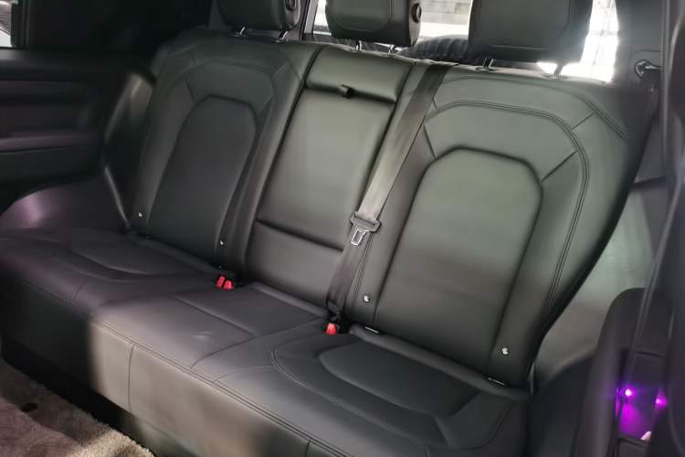 Used Land Rover Defender 2023 90 3.0T P400 XS
