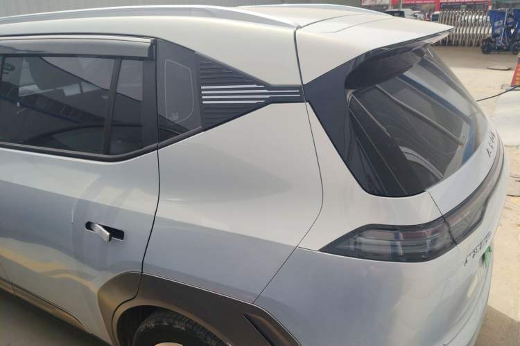 Used AION Y 2023 Younger Star Edition Rear Left 45 Deg