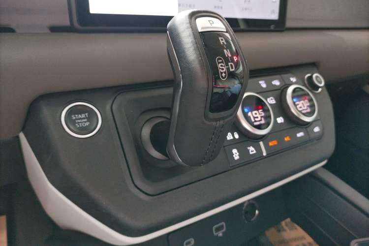 Used Land Rover Defender 2020 110 P400 HSE