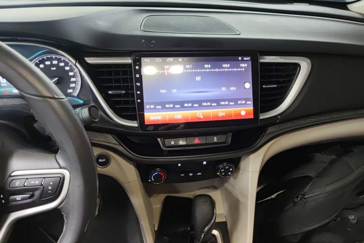 Used Buick GT 2018 15T Dual-Clutch Elite Model China V Standard Audio And AC Panel