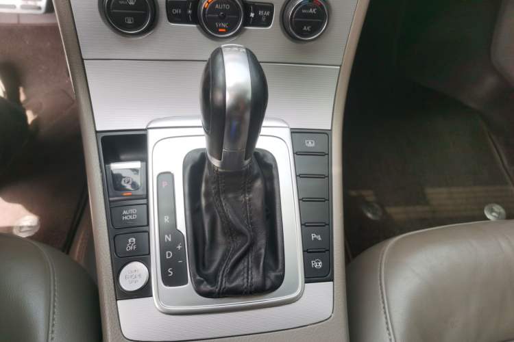 Used Volkswagen Magotan 2015 1.8TSI Prestige Model