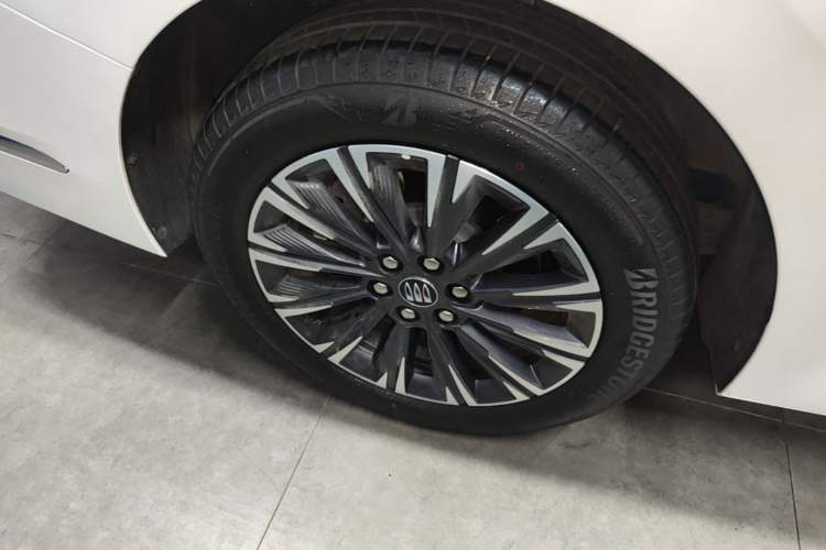 Used Buick GL8 2025 Lu Zun Smart Enjoyment Edition
