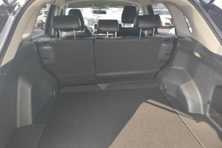 Used Toyota Wildlander 2022 Updated Version 2.0L CVT Two-Wheel Drive Leading Edition Trunk