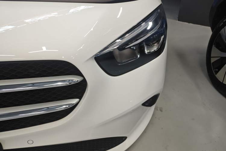 Used Mercedes-Benz B-Class 2022 Updated B 200 Fashion Edition Left Front Headlight