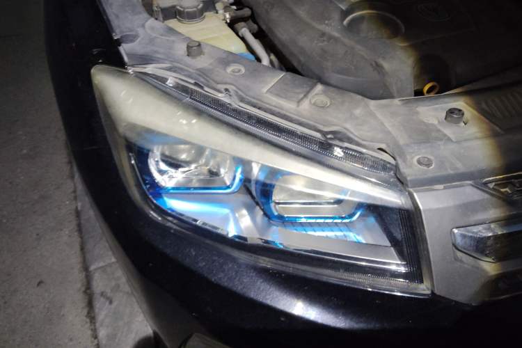 Used CHANGAN CS75 2016 1.8T Automatic Elite Model China V Standard
