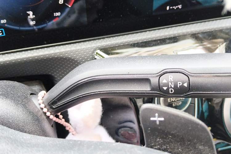 Used Mercedes-Benz A-Class 2021 A 200 L Sport Sedan Dynamic Model Gear Lever