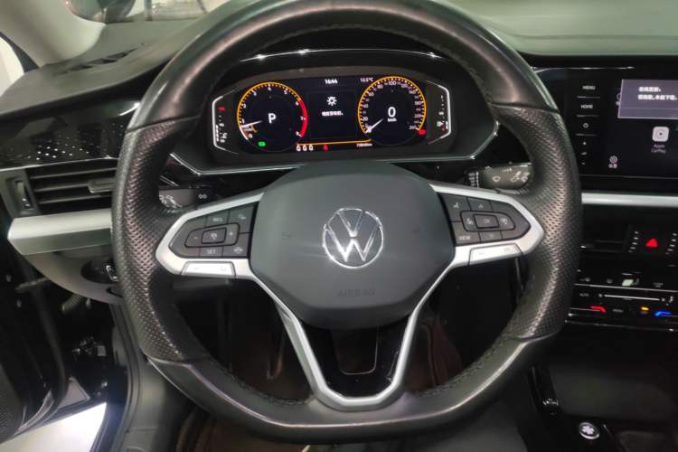 Used Volkswagen Passat 2022 330TSI Starry Elite Edition Custom Version
