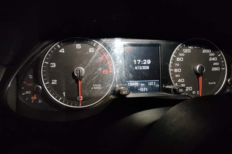 Used Audi Q5 2017 40 TFSI Comfort Model
