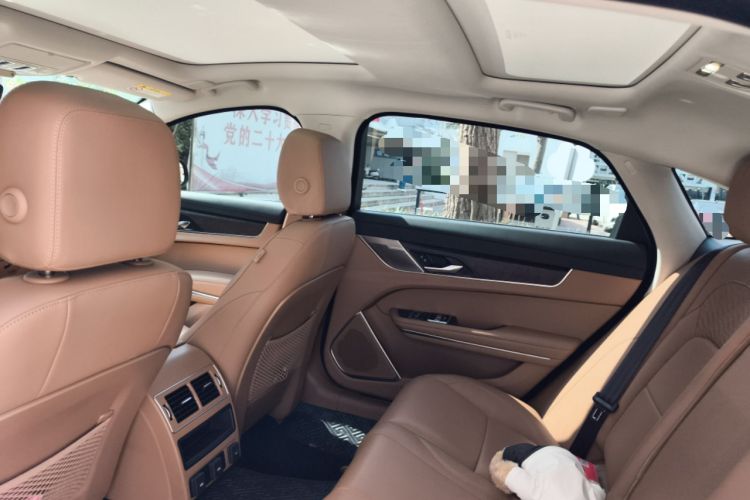 Used Jaguar XFL 2024 2.0T P250 Two-Wheel Drive Prestige Luxury Edition