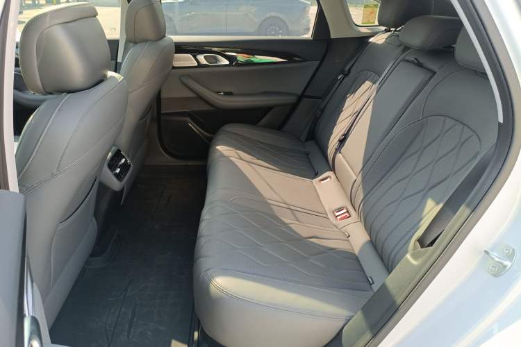 Used Geely Galaxy Galaxy A7 2025 Model EM-i 150km Exploration+ Edition