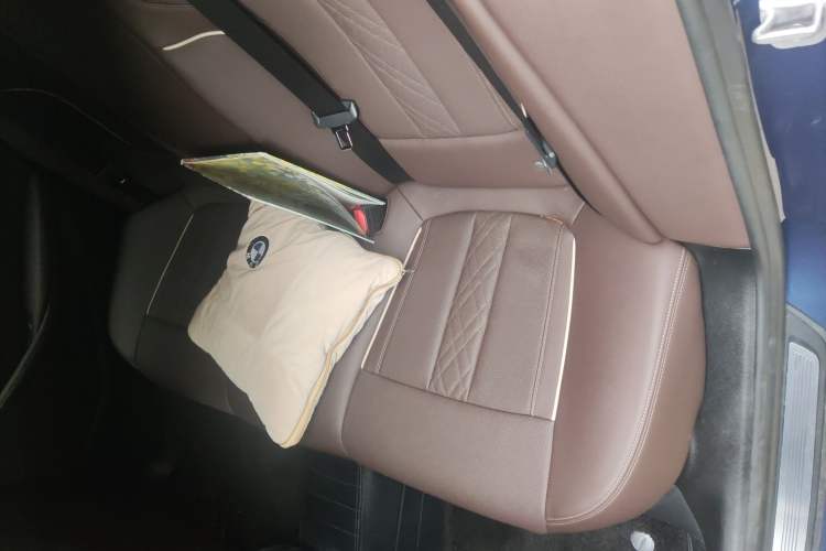 Used BMW 5 Series New Energy 2021 535Le M Sport Package Left Rear Seat