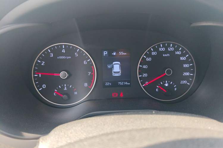 Used Kia KX Cross 2017 1.4L AT GLS
