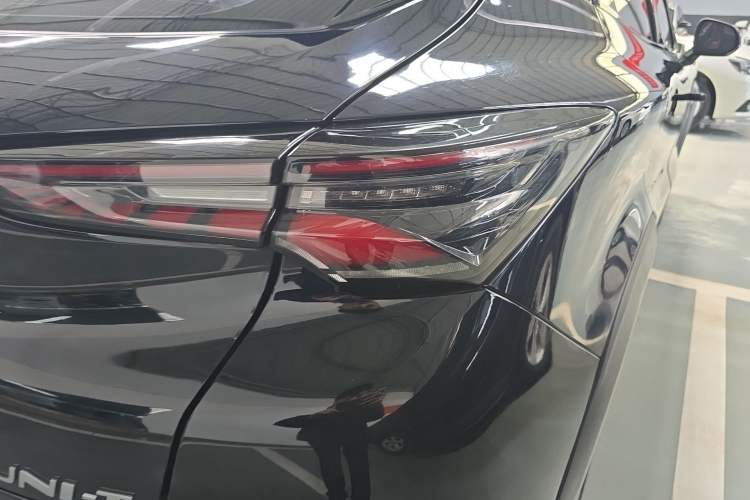 Used CHANGAN UNI-T 2020 1.5T Prestige Version